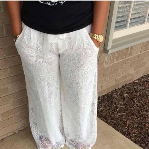 Hot & Delicious Pants - Hot & Delicious-Lace Palazzo Pants-NWT-Sz Med.